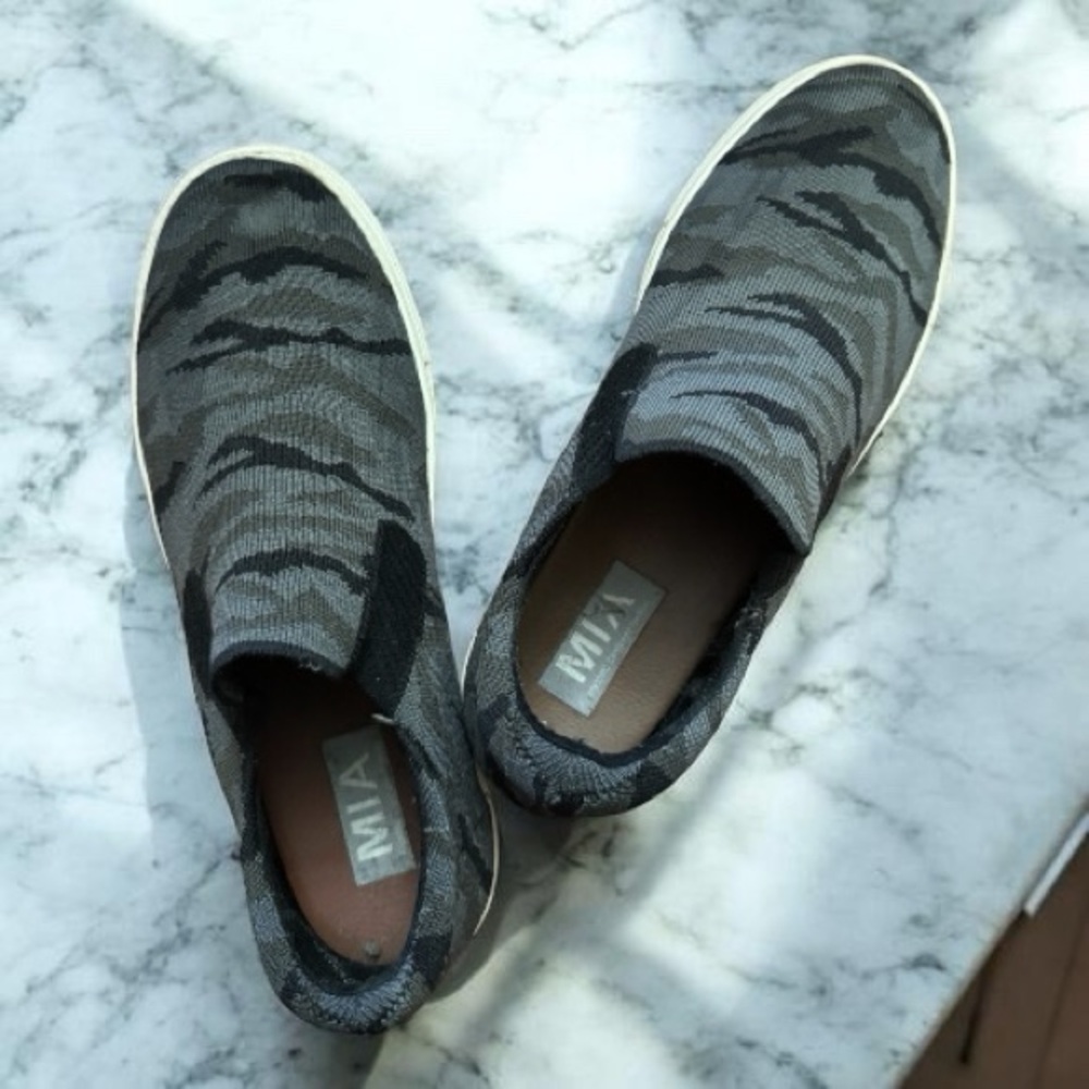 MIA Gray Slip-On Shoes